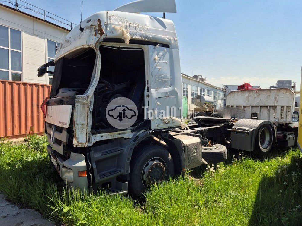 Фото Mercedes-Benz Actros 10