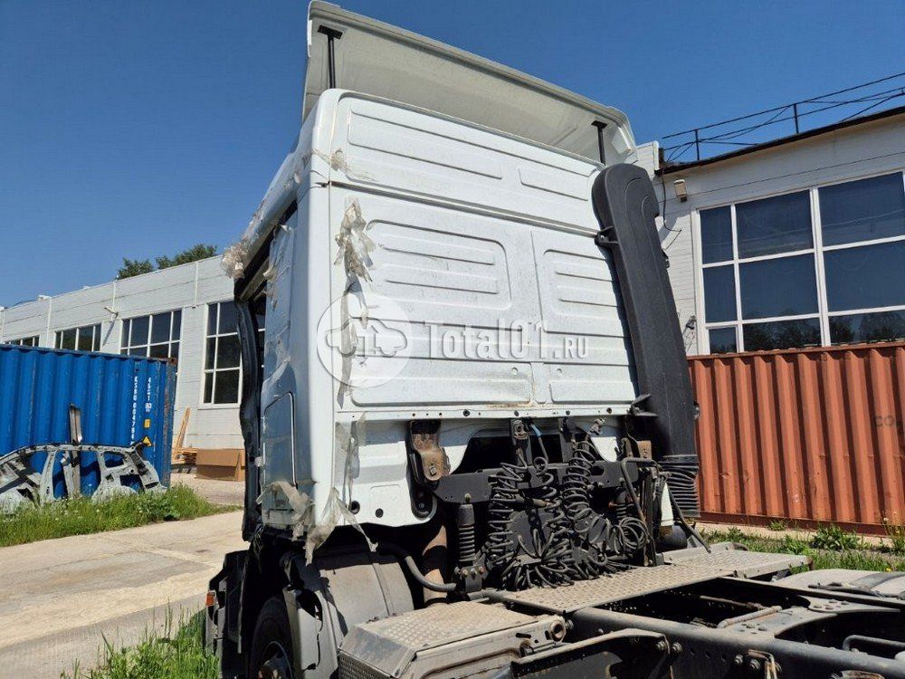 Фото Mercedes-Benz Actros 16