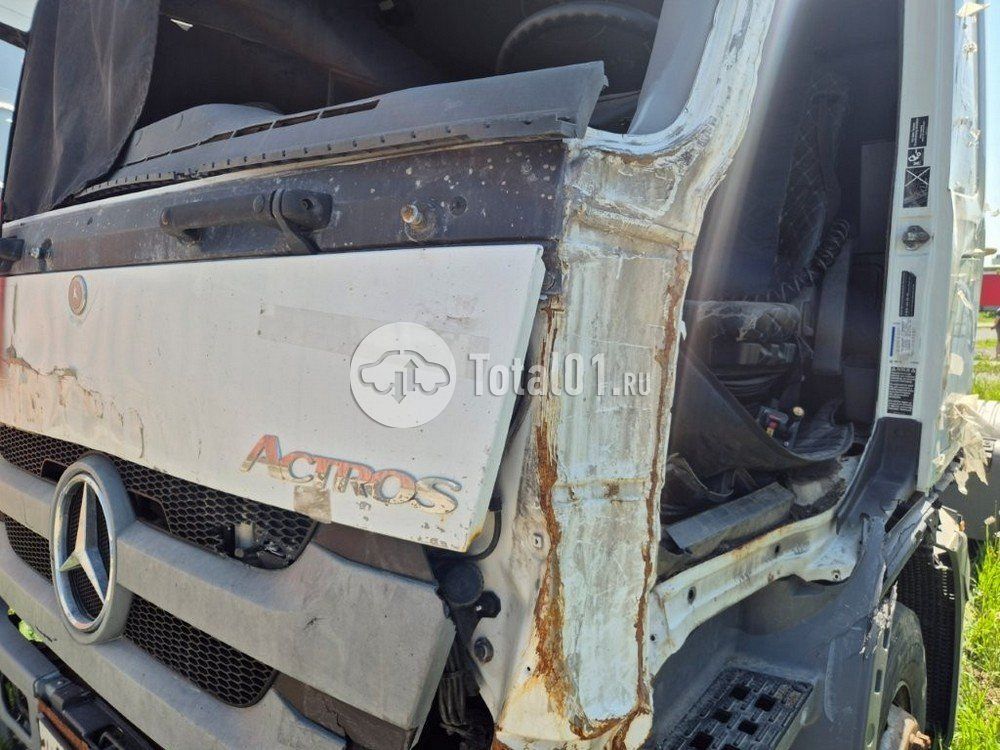 Фото Mercedes-Benz Actros 90