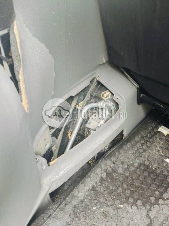Фото Volkswagen Caravelle 40