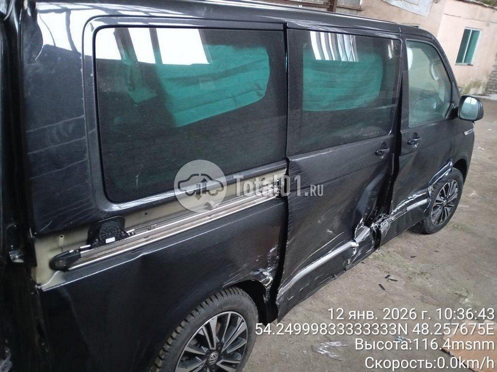 Фото Volkswagen Caravelle 90