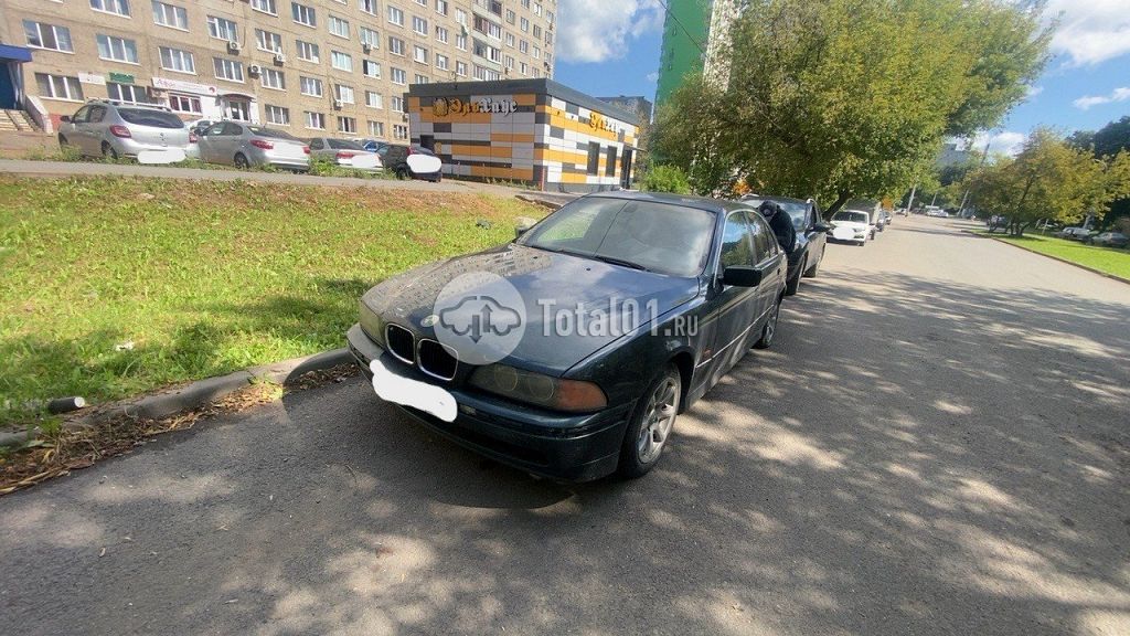 Фото BMW 5 серия 2