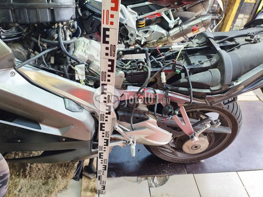 Фото Aprilia SR 50 R 10
