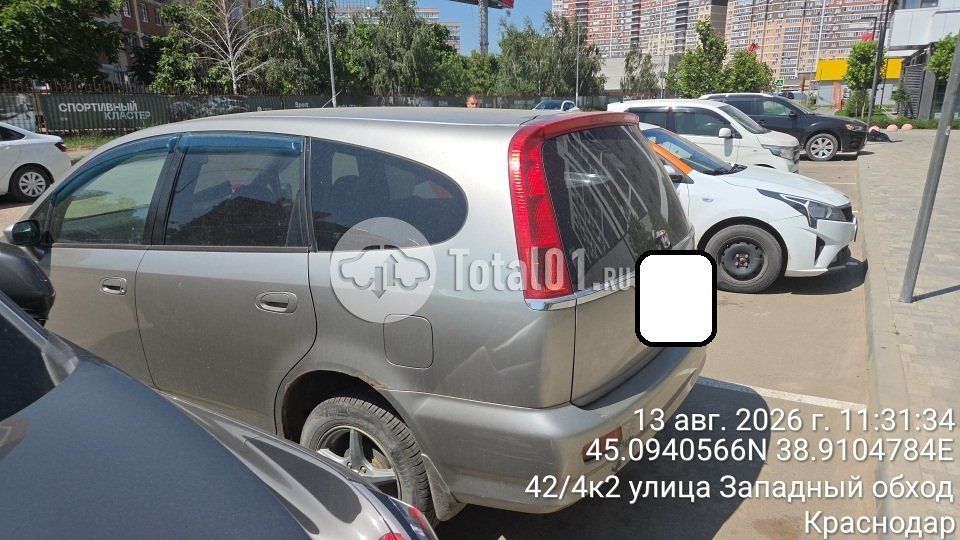 Фото Honda Stream 8