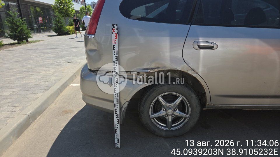 Фото Honda Stream 34