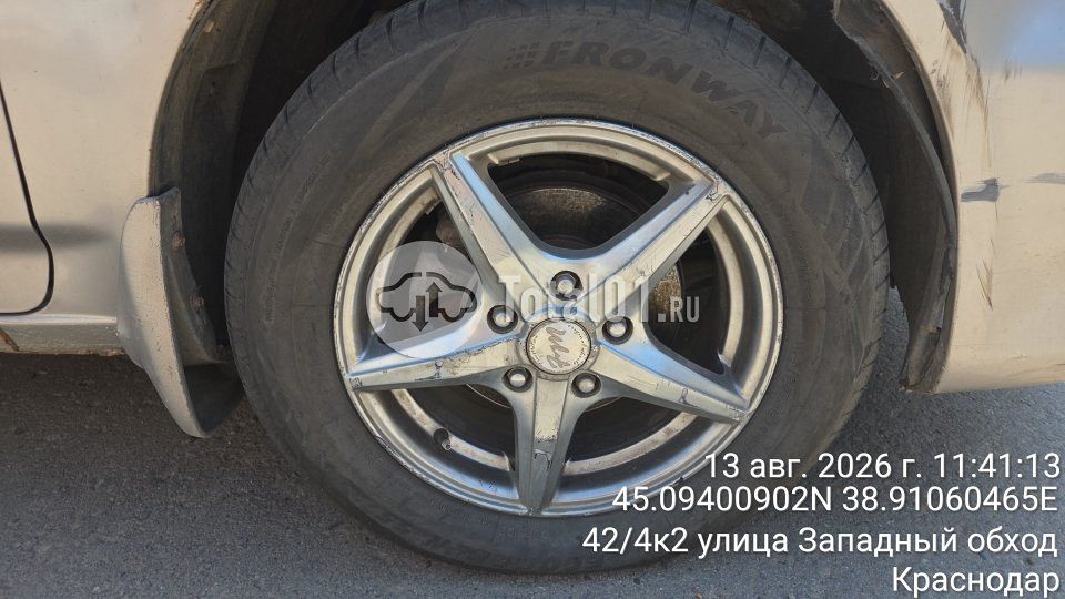 Фото Honda Stream 38