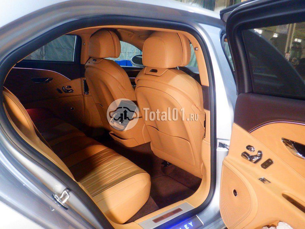 Фото Bentley Flying Spur 40