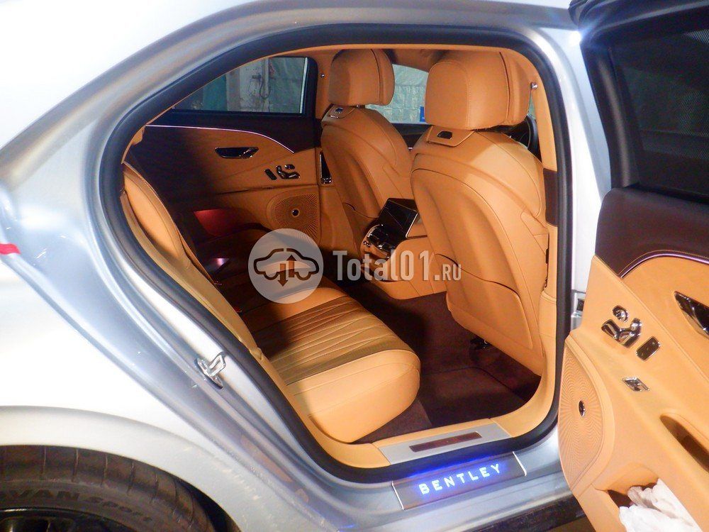 Фото Bentley Flying Spur 42