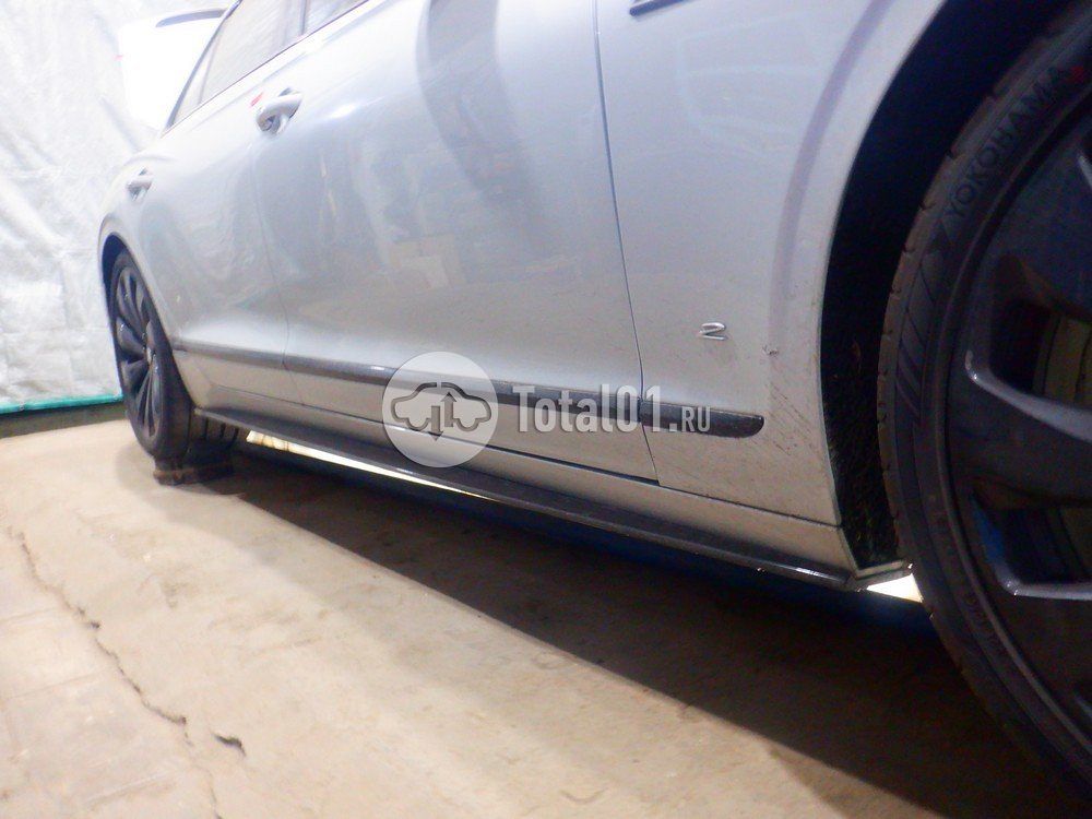 Фото Bentley Flying Spur 158