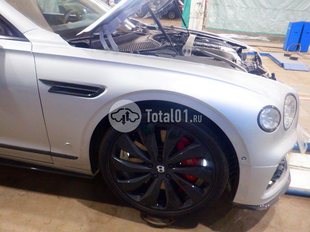Фото Bentley Flying Spur 164
