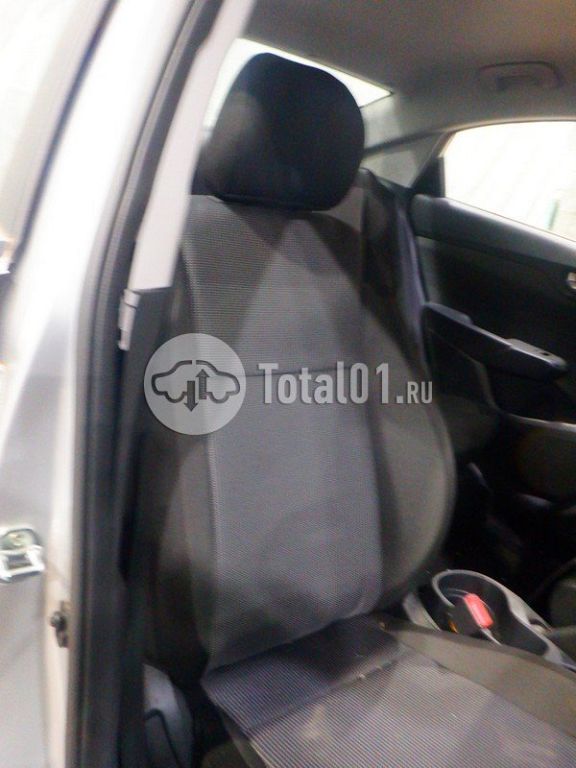 Фото Hyundai Solaris 28