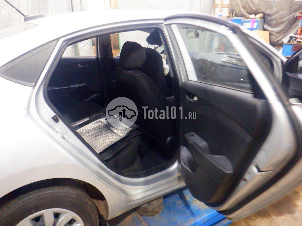 Фото Hyundai Solaris 56
