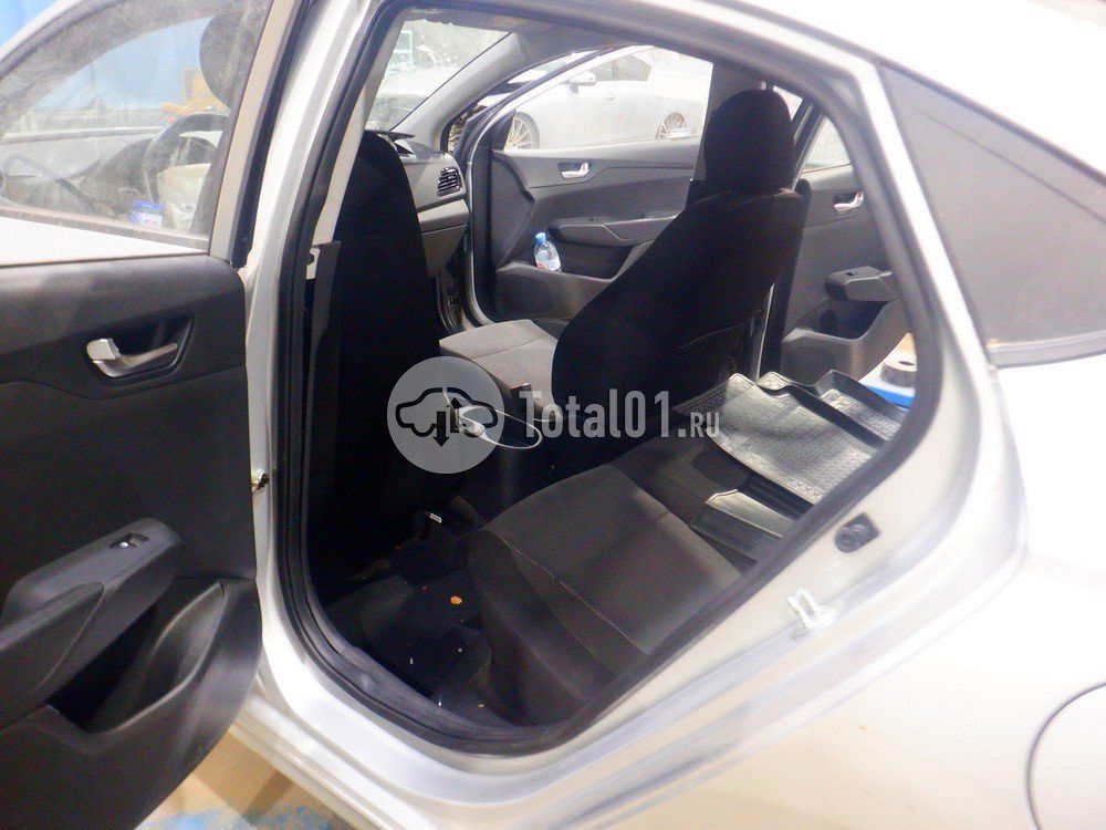 Фото Hyundai Solaris 70