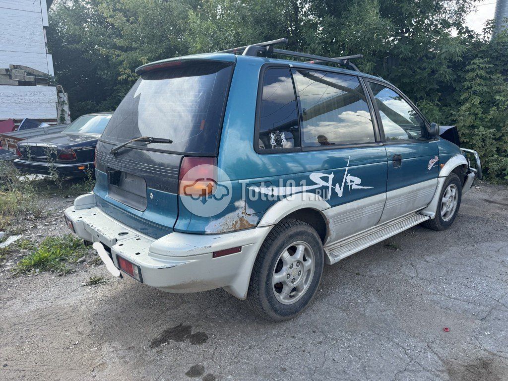 Фото Mitsubishi RVR 4