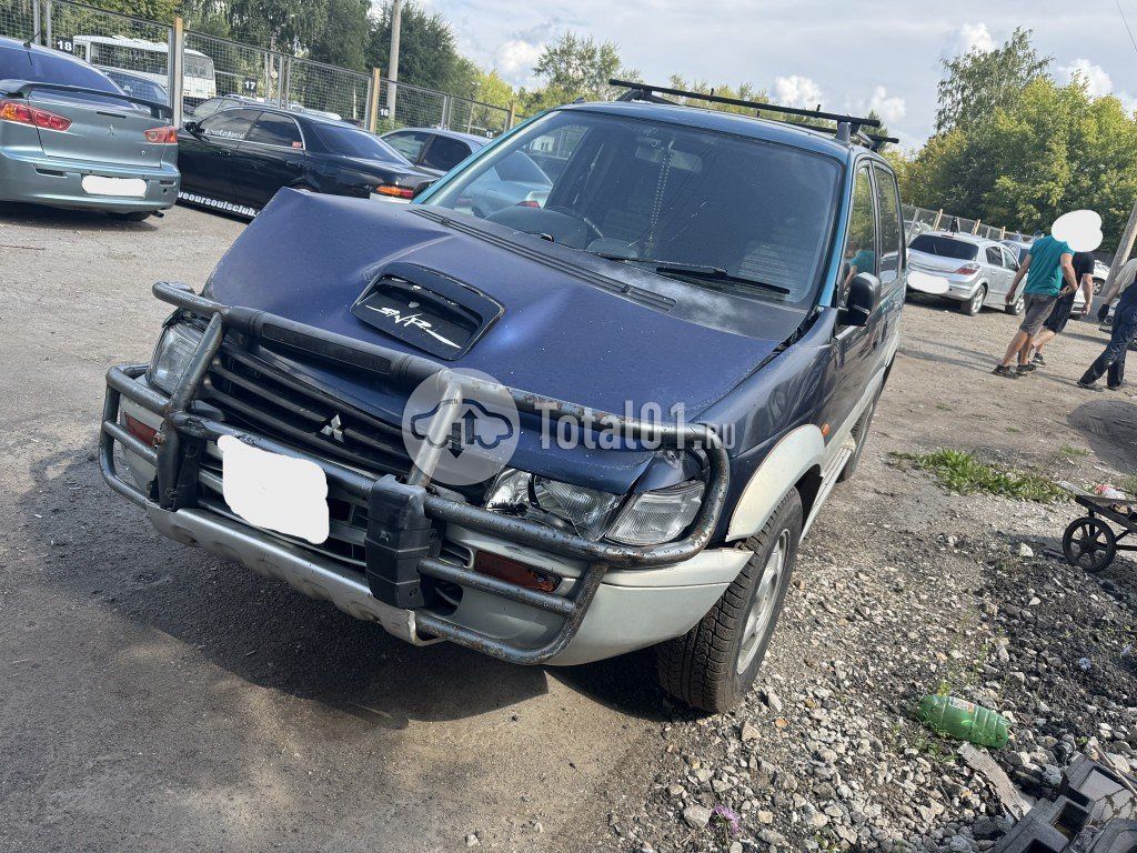 Фото Mitsubishi RVR 8