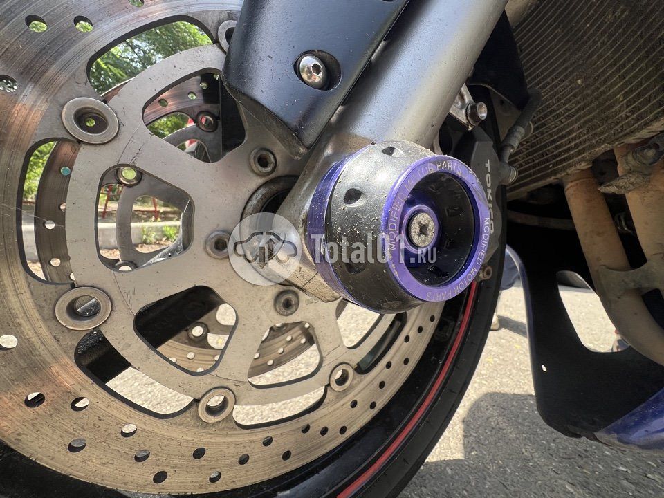 Фото Suzuki GSX-R600 10