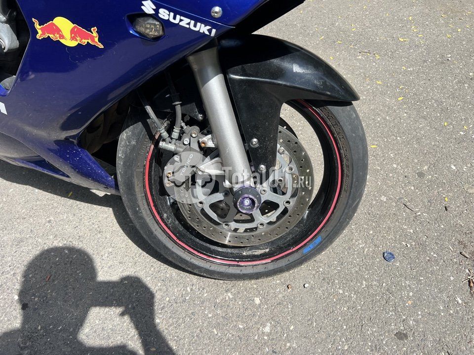 Фото Suzuki GSX-R600 14