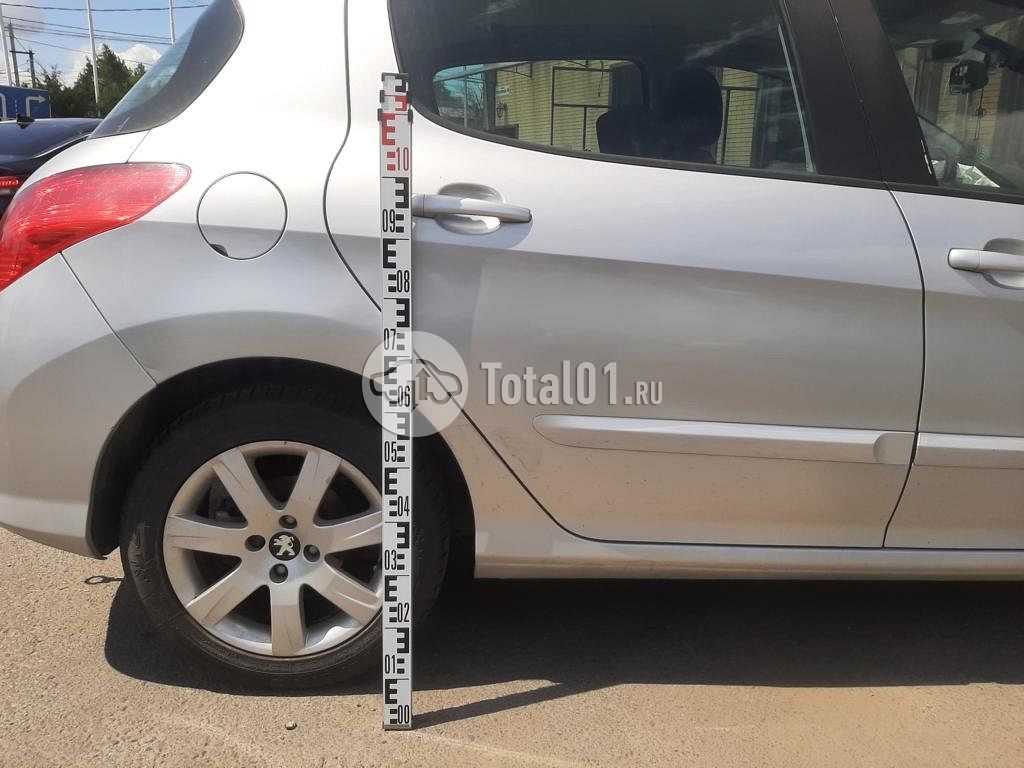 Фото Peugeot 308 10