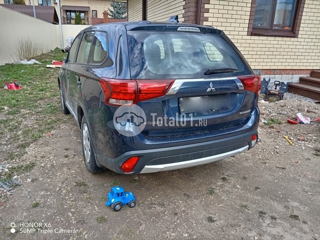 Фото Mitsubishi Outlander 162