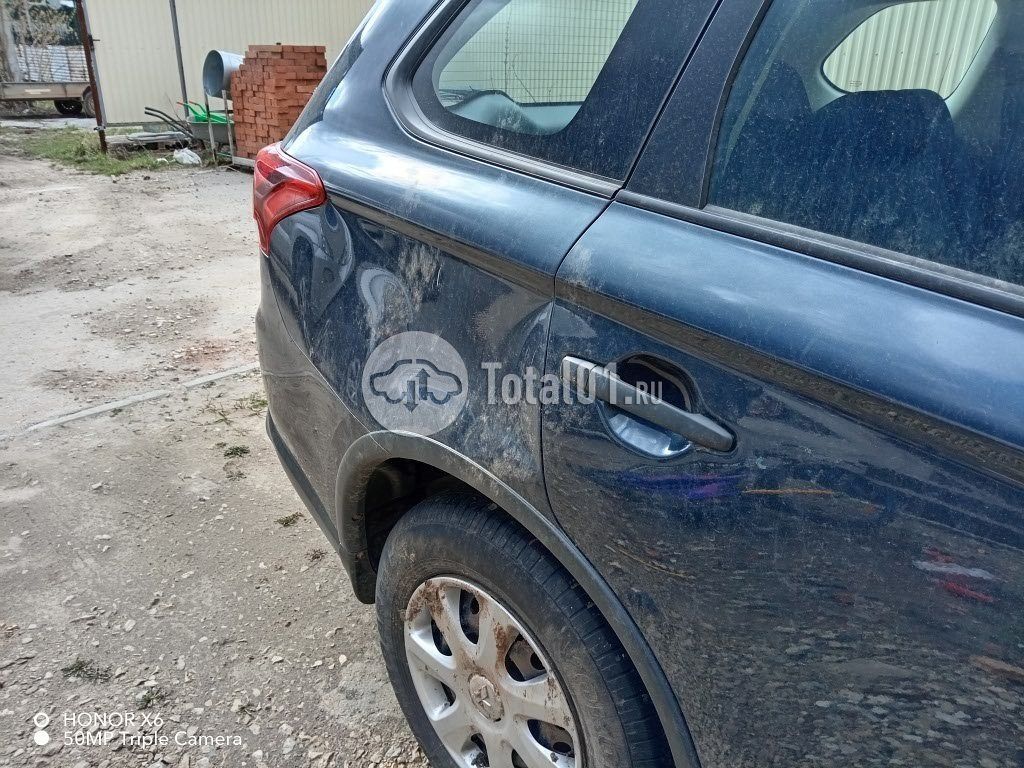 Фото Mitsubishi Outlander 176