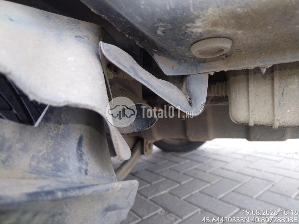 Фото Hyundai Accent 42