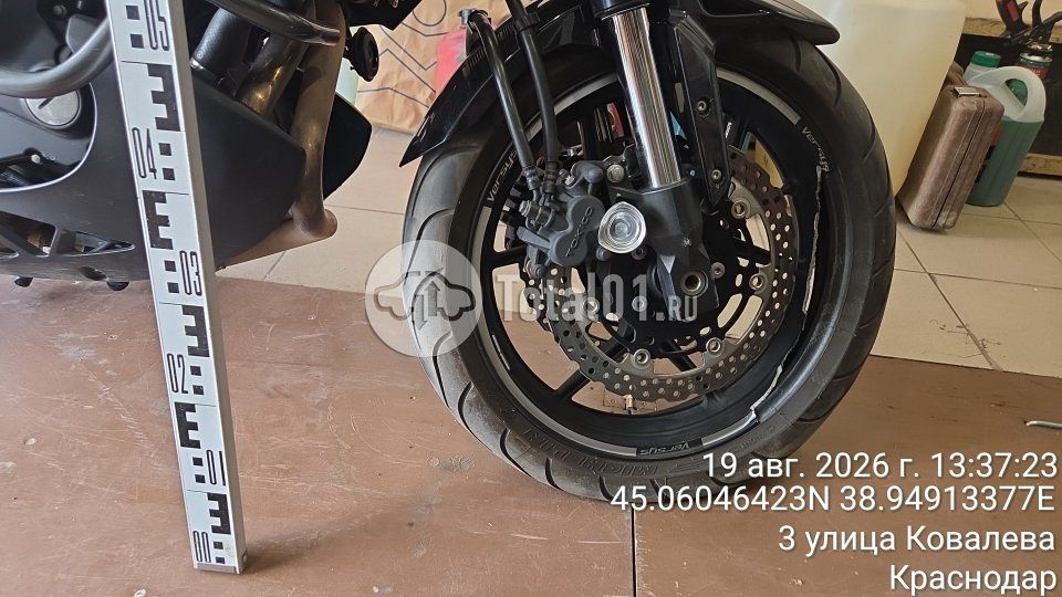 Фото Kawasaki KLE650 16