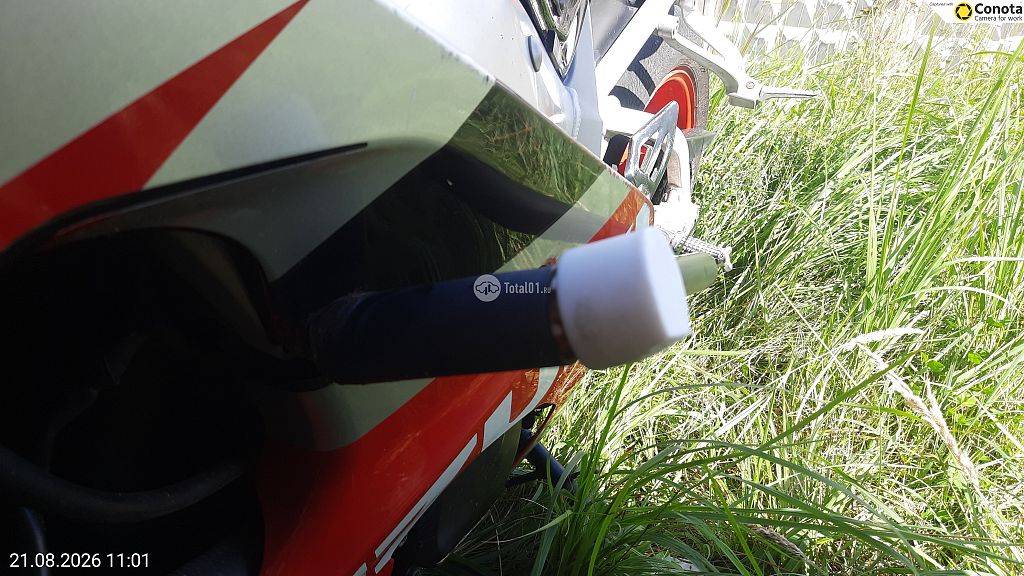 Фото Suzuki GSX-R600 26