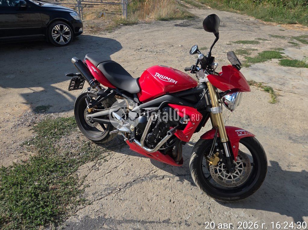Фото Triumph Speed Triple RS 2