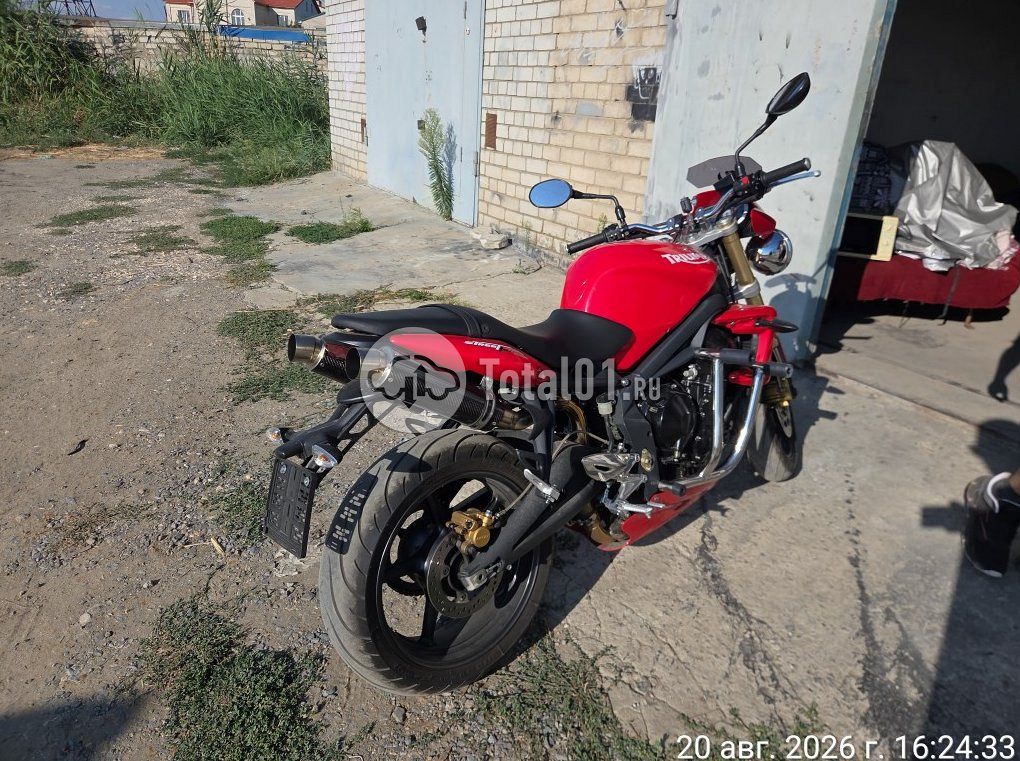 Фото Triumph Speed Triple RS 4