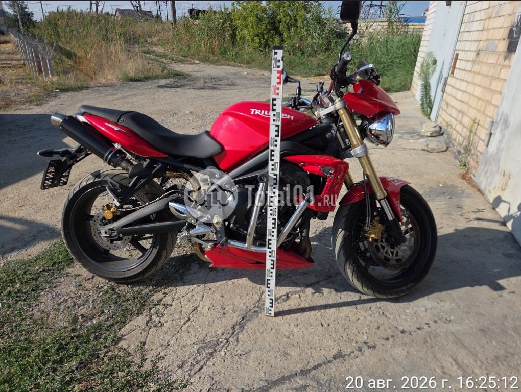 Фото Triumph Speed Triple RS 8