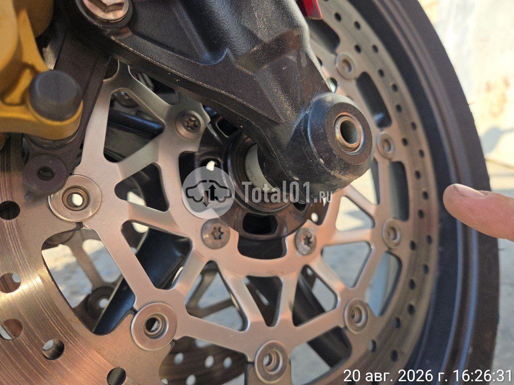 Фото Triumph Speed Triple RS 24