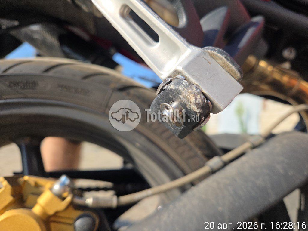Фото Triumph Speed Triple RS 52