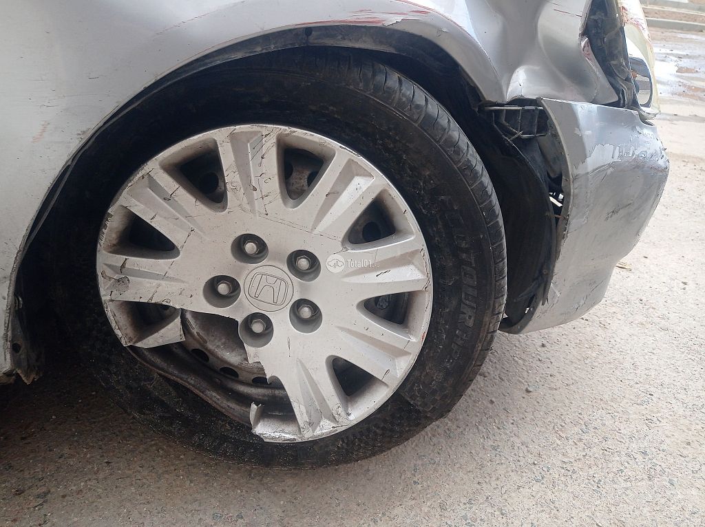 Фото Honda Stream 14