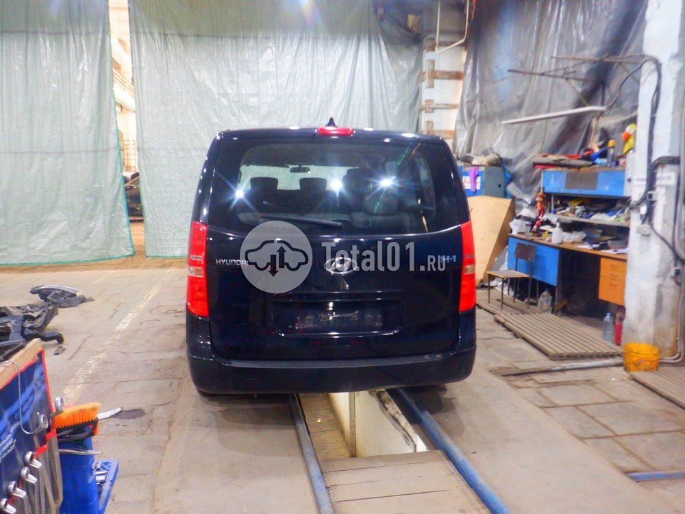 Фото Hyundai H-1 12