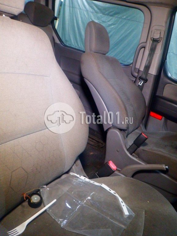 Фото Hyundai H-1 32