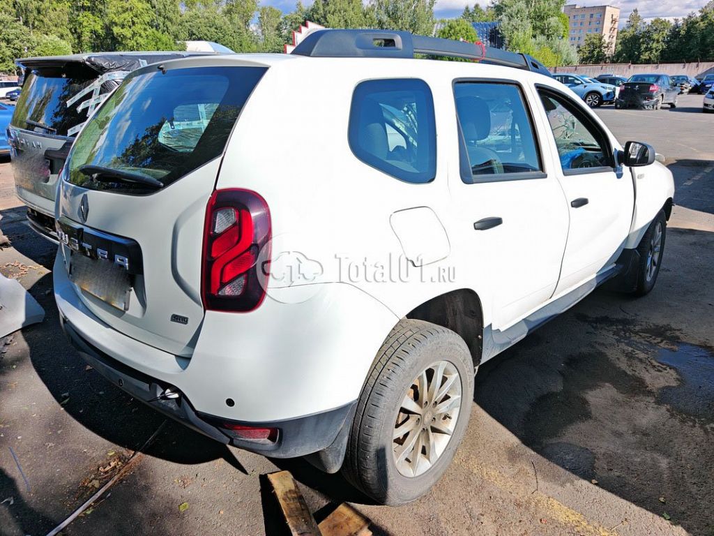 Фото Renault Duster 32