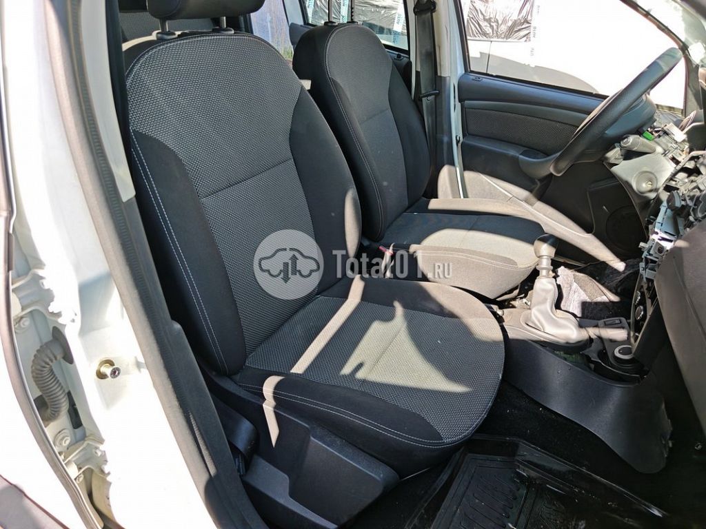 Фото Renault Duster 204