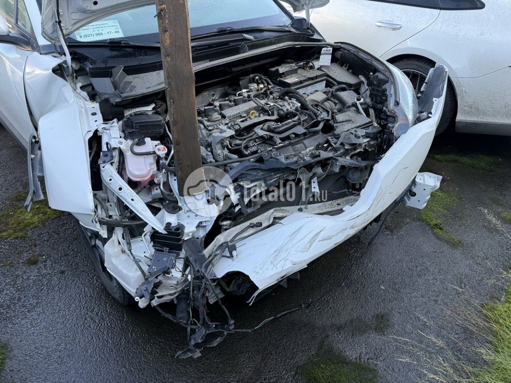 Фото Toyota C-HR 22