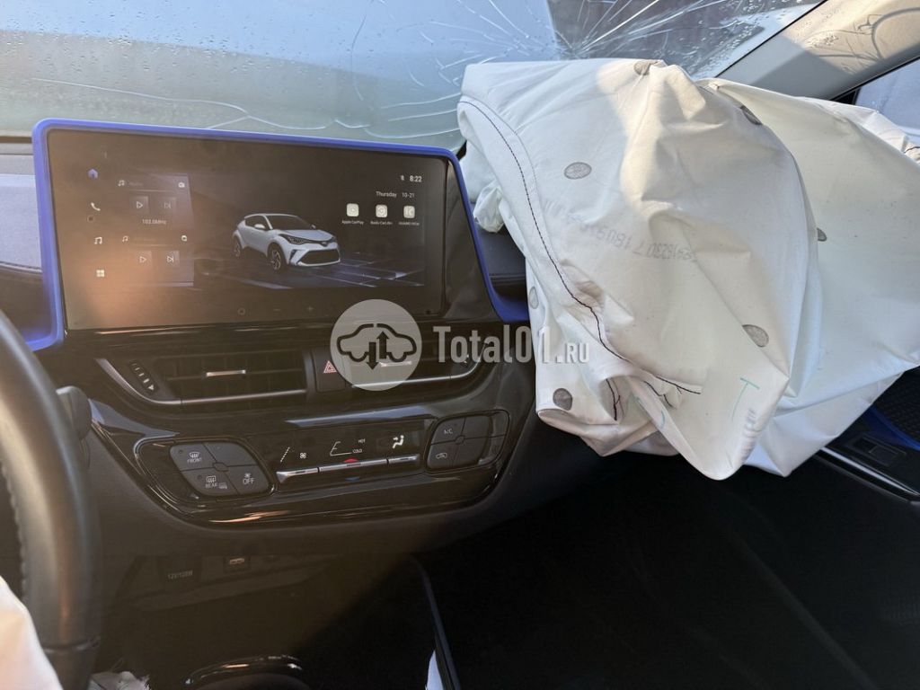 Фото Toyota C-HR 154