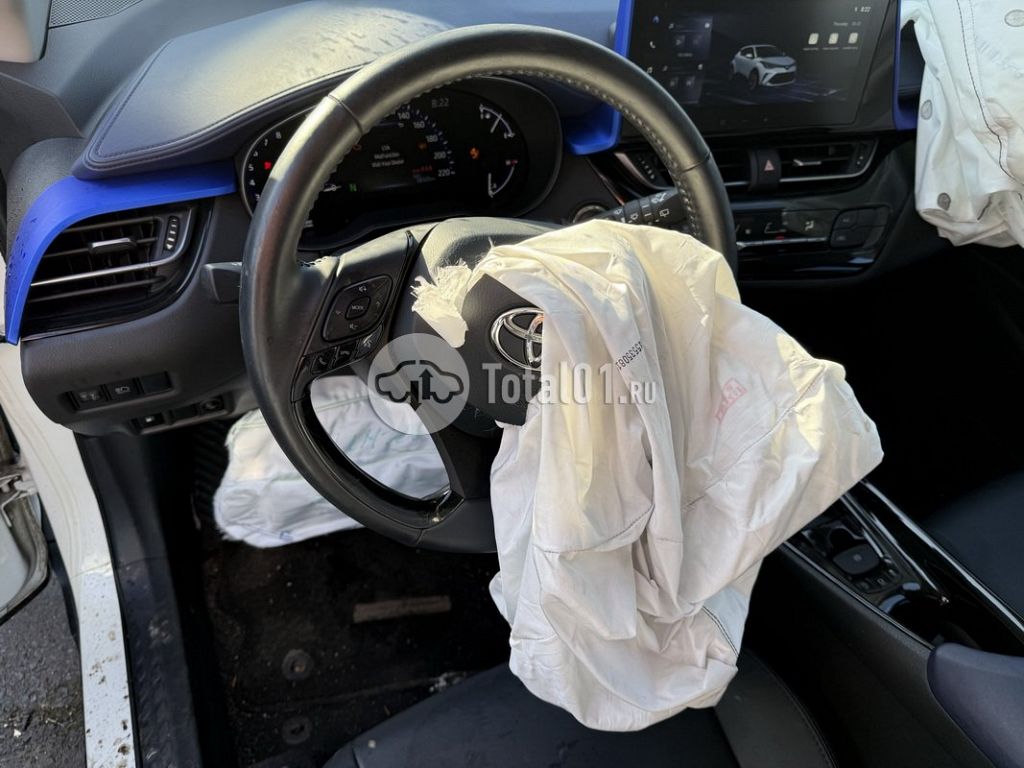 Фото Toyota C-HR 158