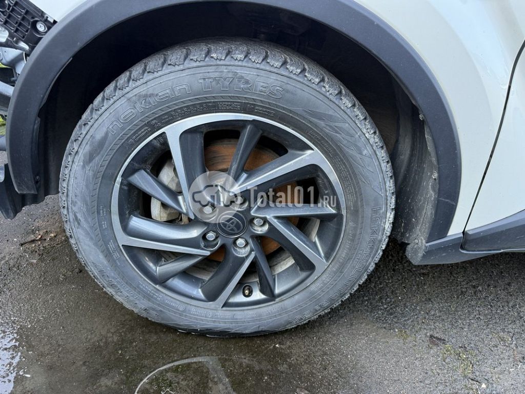 Фото Toyota C-HR 166