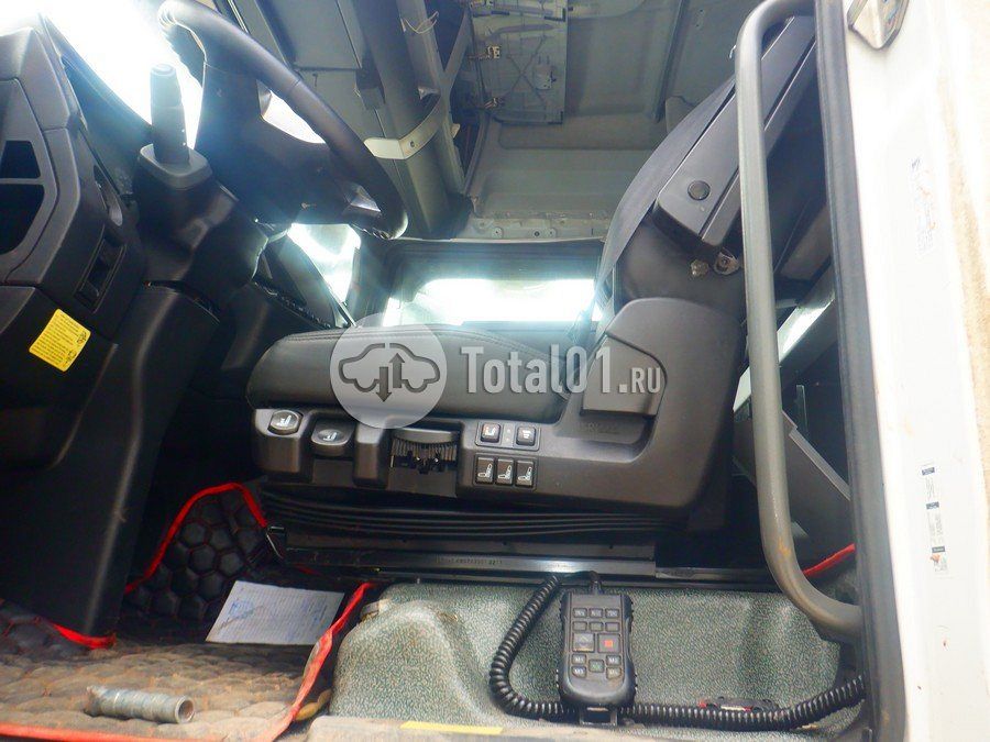 Фото Sitrak C7H 376