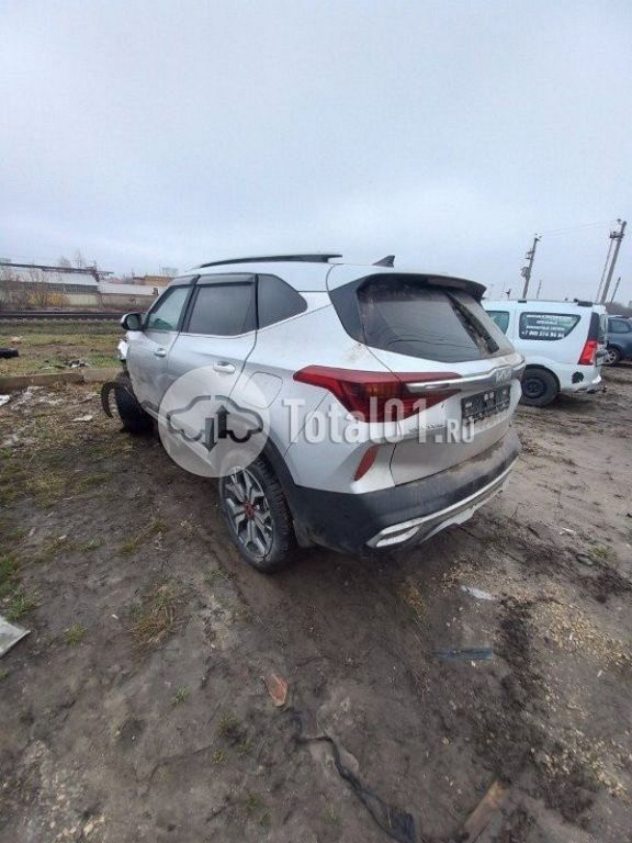 Фото KIA Seltos 4