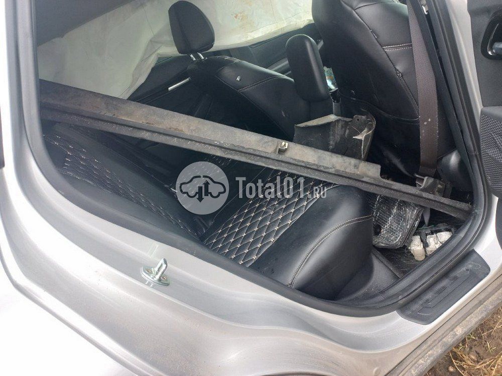 Фото KIA Seltos 180