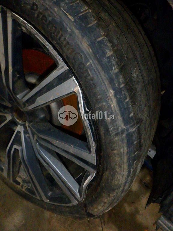 Фото BMW X5 300