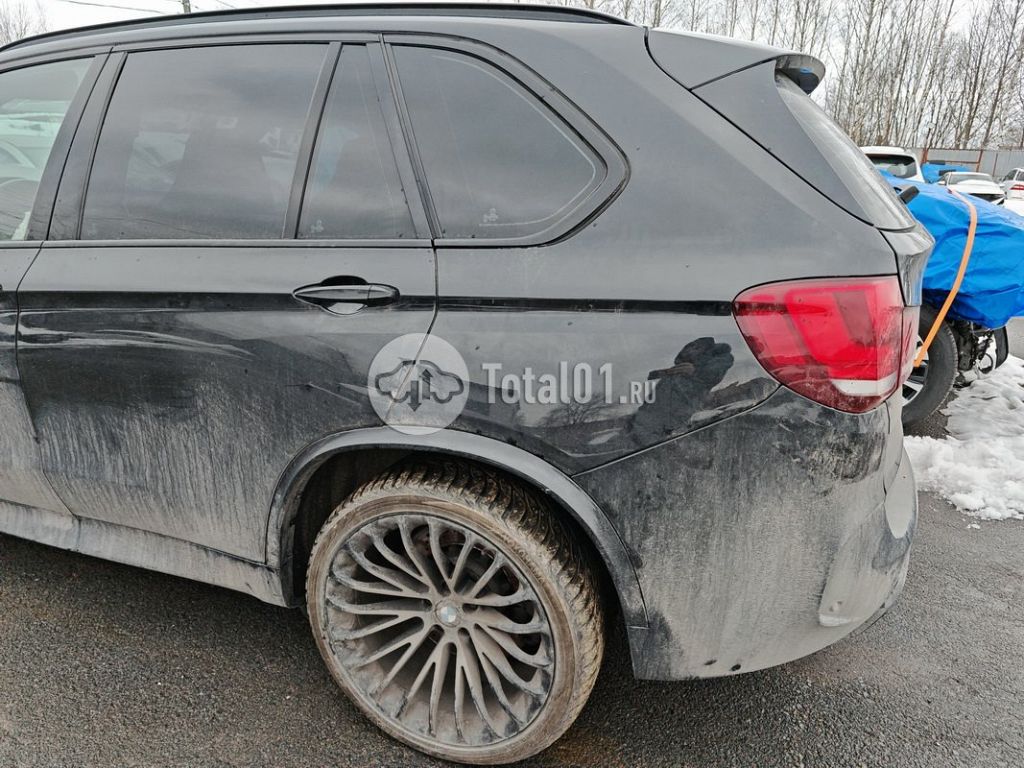Фото BMW X5 M 70