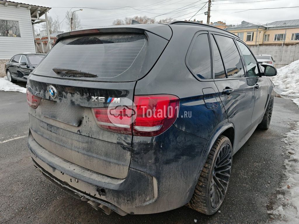 Фото BMW X5 M 76