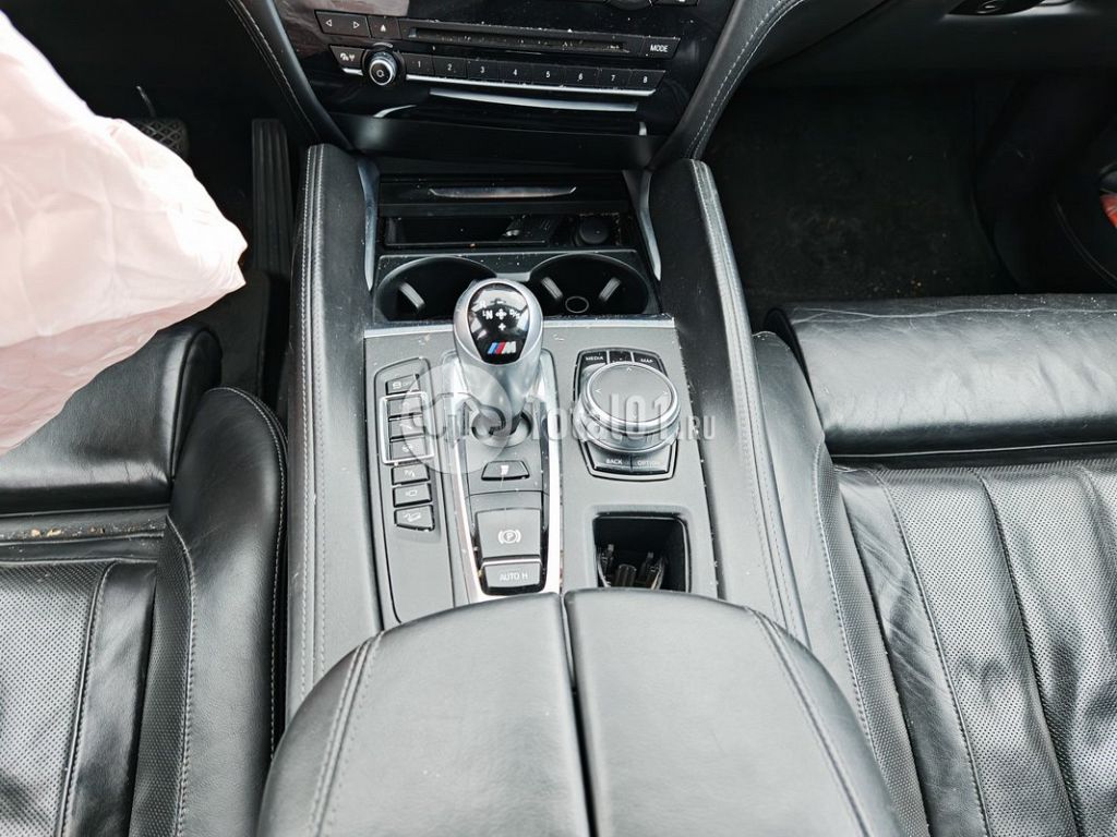 Фото BMW X5 M 160