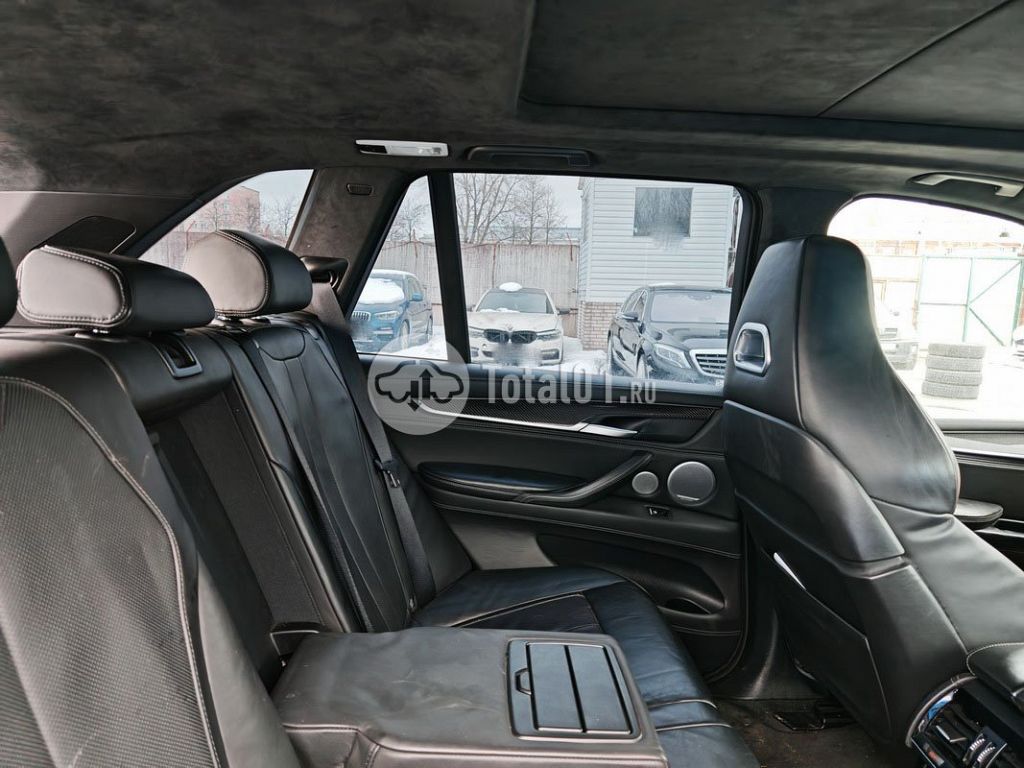 Фото BMW X5 M 194