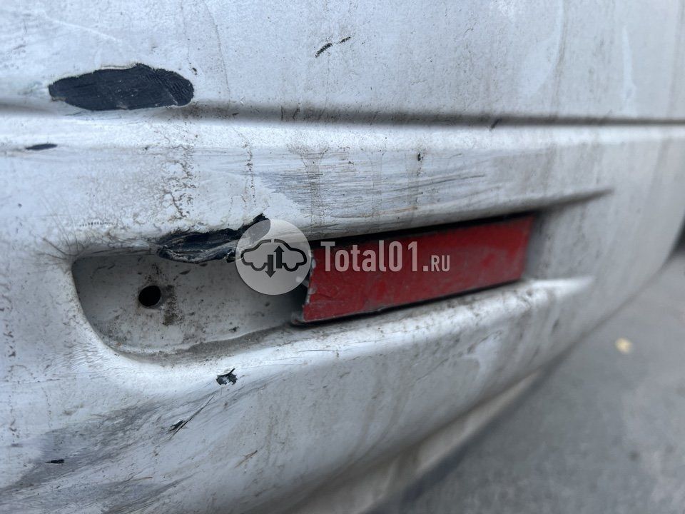 Фото Mitsubishi Airtrek 8